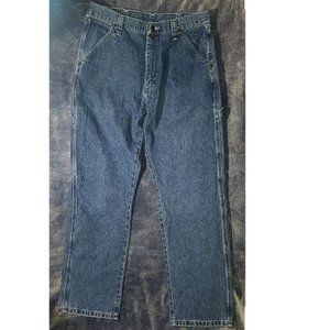 Wrangler Men's carpenter style jeans in size 34/30